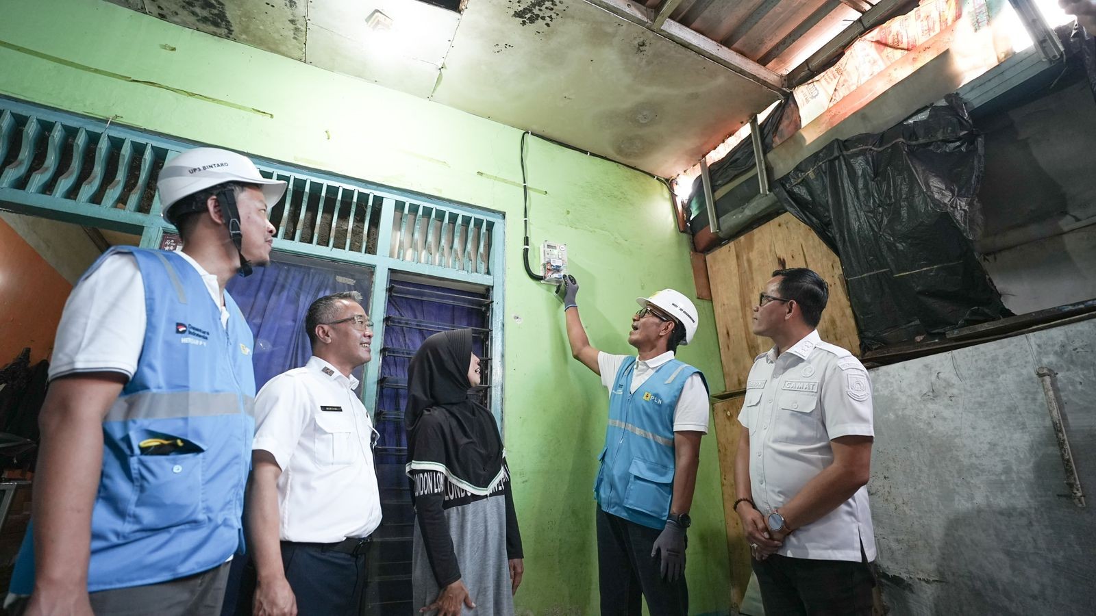 Light Up The DreamPLN, 123 Warga Jakarta Sekitarnya Nikmati Listrik Gratis